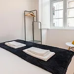 Gonzalo's Guest - Downtown Historic Flats 아파트